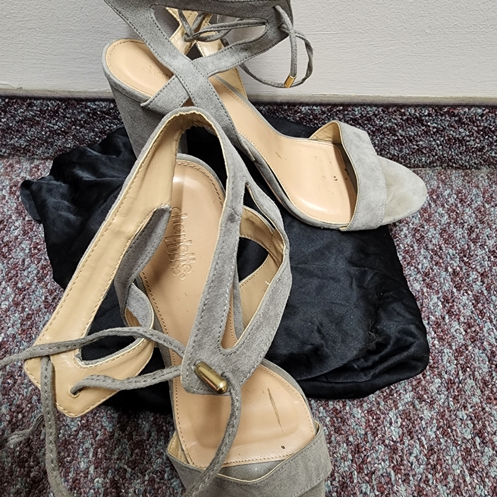 Grey strappy chunky heel - Picture 2 of 6